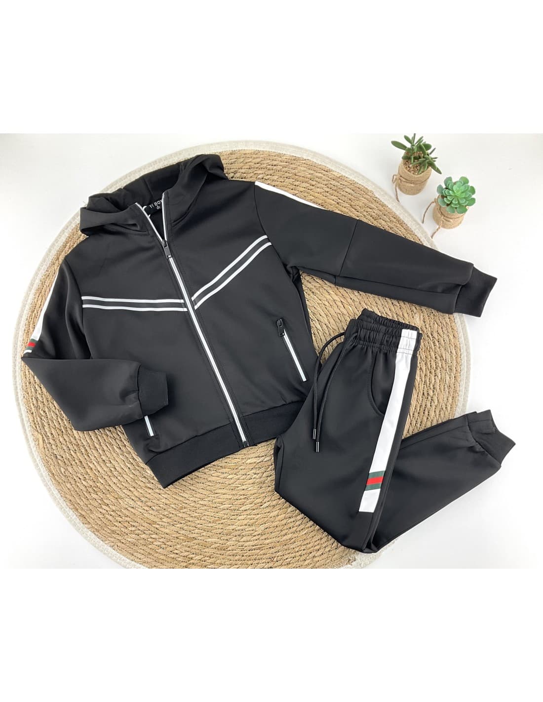 Chándal niño con capucha y cremallera 3 colores 522183411 (4 a 14 años)