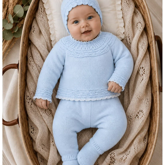 Conjunto de primera puesta celeste para bebé Lana 100% acrílico con gorrito Alma Petit 621100400