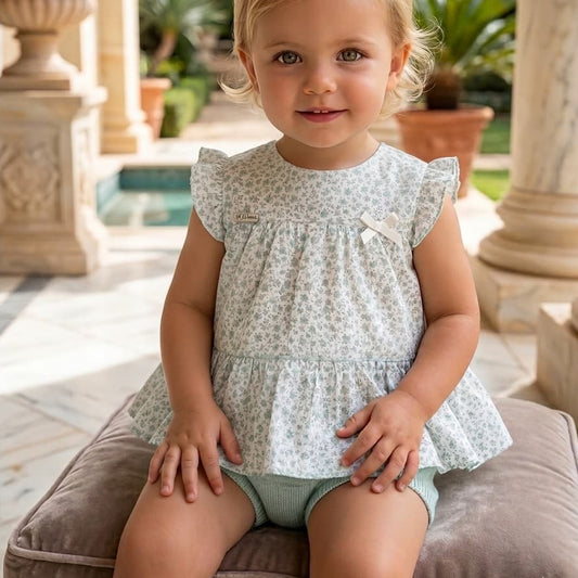 Conjunto bebé niña con blusa estampada y cubrepañal VISI 621061034 – Elegante y fresco 🌿