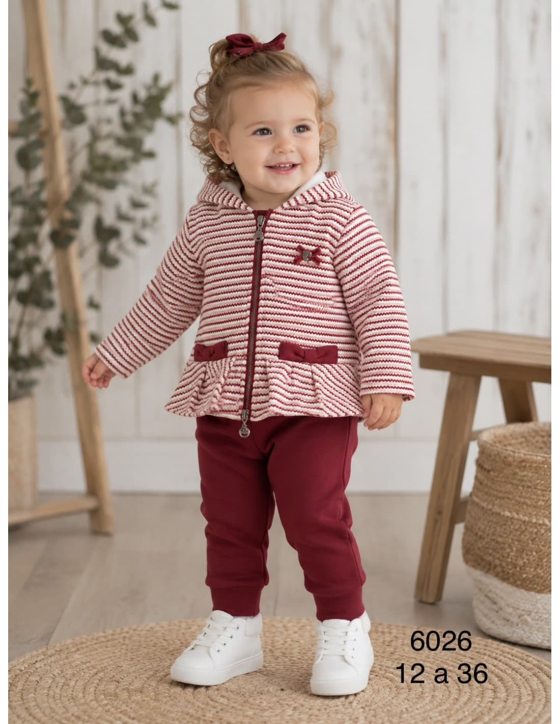 Ensemble bébé garçon Babybol gris et vert avec sweat et pantalon 522152110 Confort et style décontracté