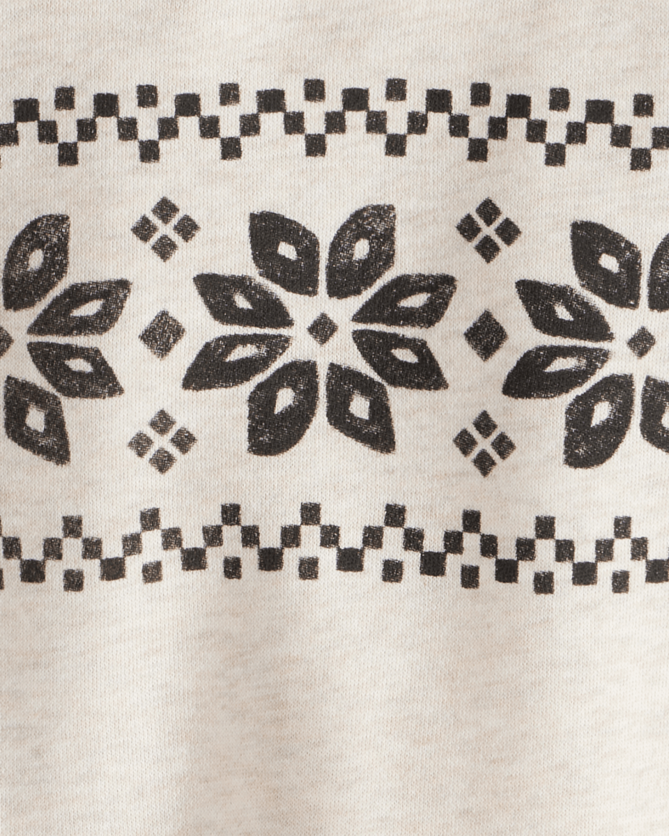Conjunto dos piezas camiseta estampado Fair Isle y pantalón marfil