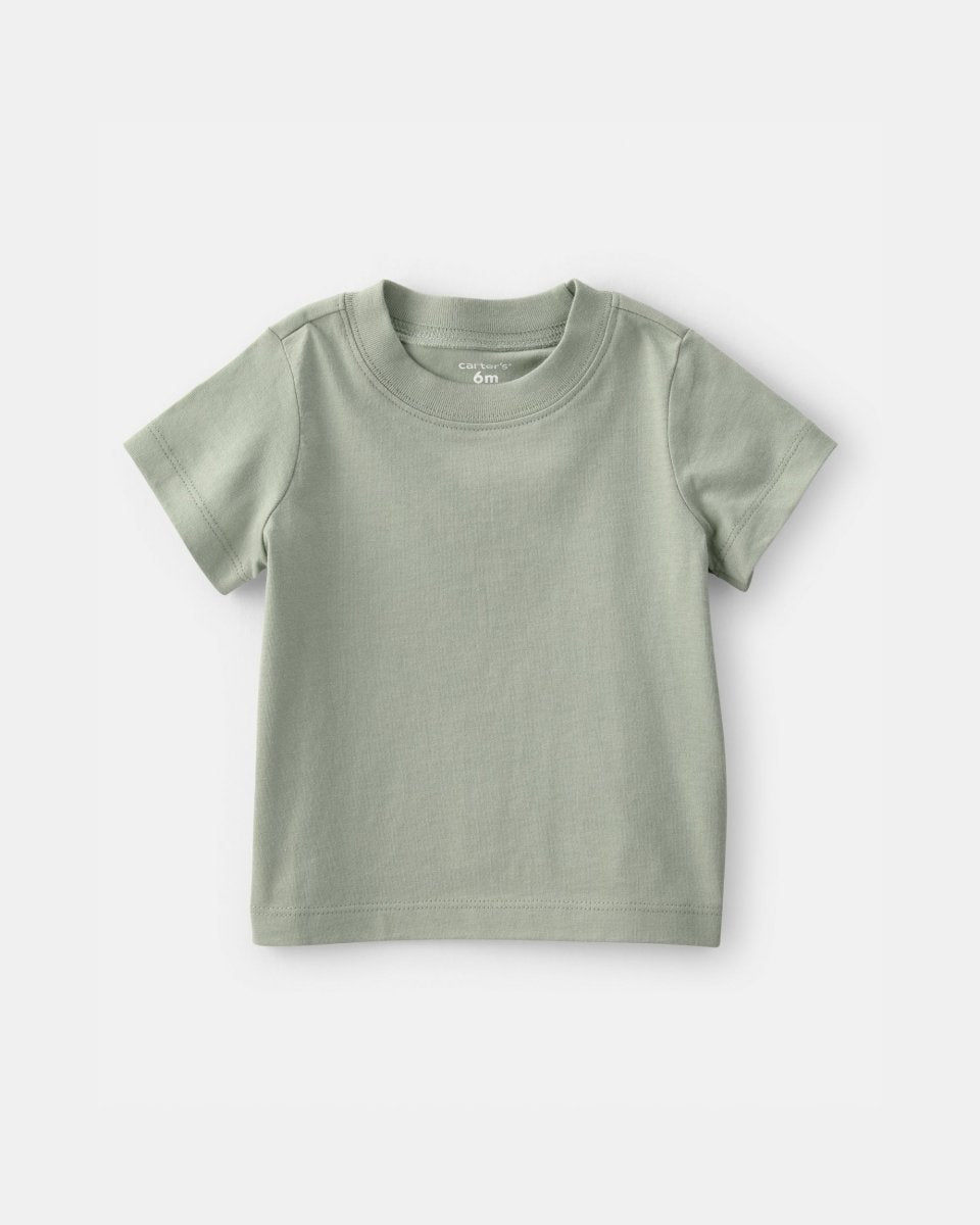 Conjunto dos piezas de lino con peto corto a rayas y camiseta verde