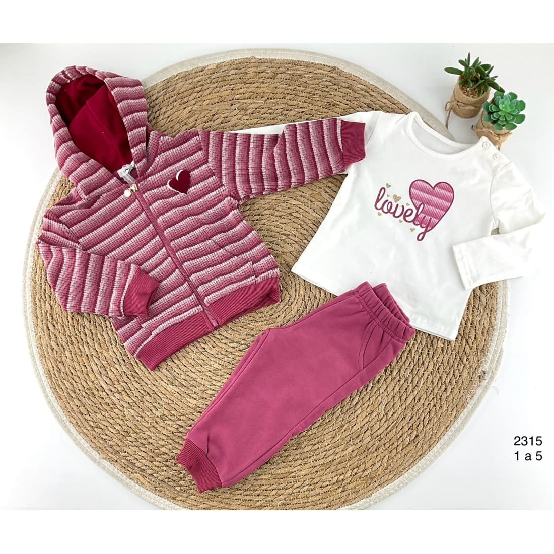 Lindo conjunto 522102315 para menina com 3 peças, casaco, t-shirt e calças (1 a 5 anos)