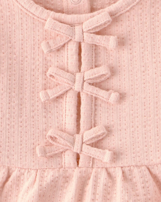 Conjunto tres piezas de algodón con blusa sin mangas, body y pantalón corto con diseño a rayas rosa