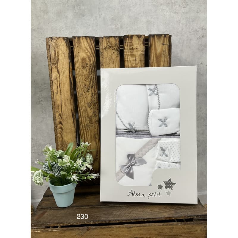 Estuche Regalo Bebé 5 Piezas con Capa – Alma Petit · 221000230