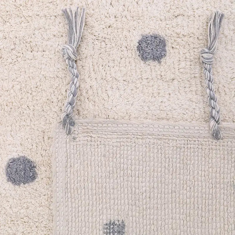 Alfombra Infantil NÜMI GRIS con lunares 100x150