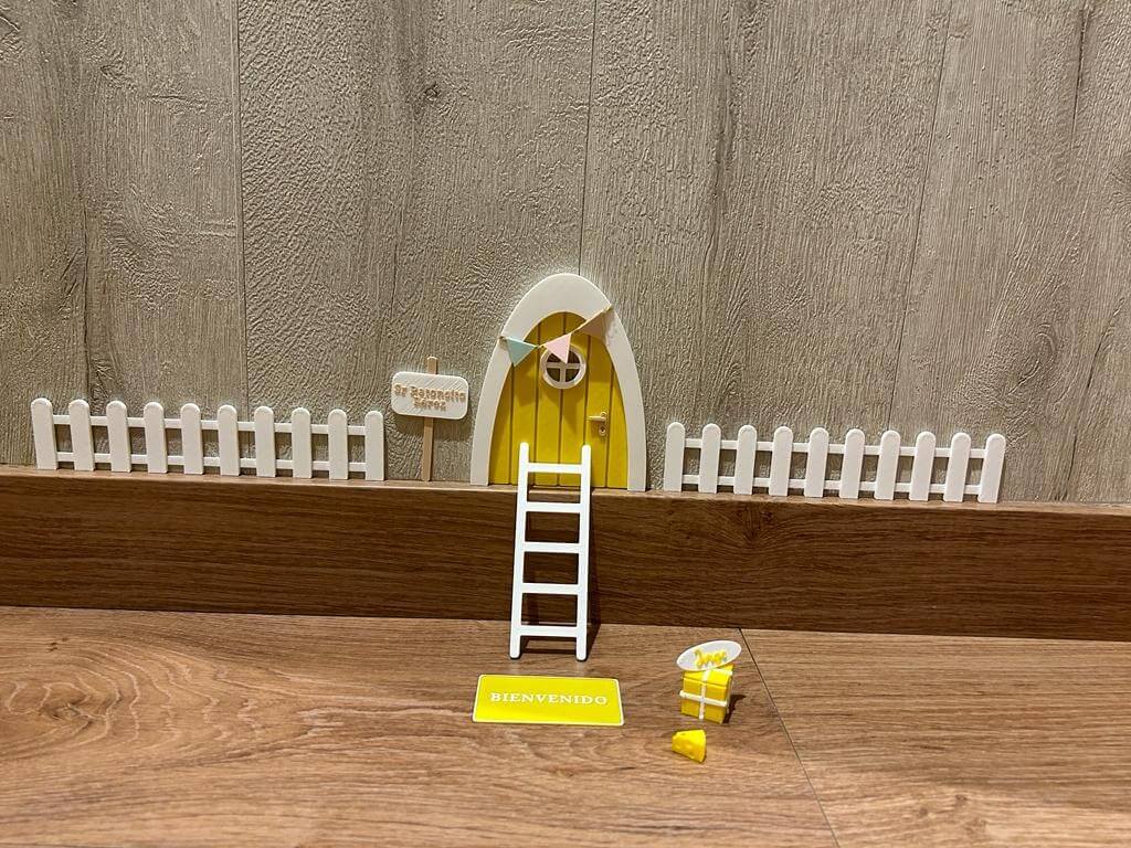 Puerta del Ratoncito Pérez Personalizada 3D