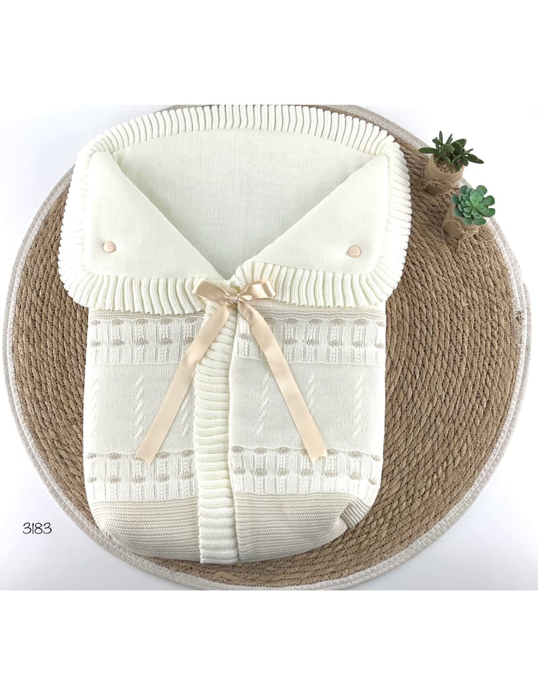 Veste tricotée avec nœud et fermeture éclair invisible LA CASITA DE PEPITO 2987/3187/2787/2587