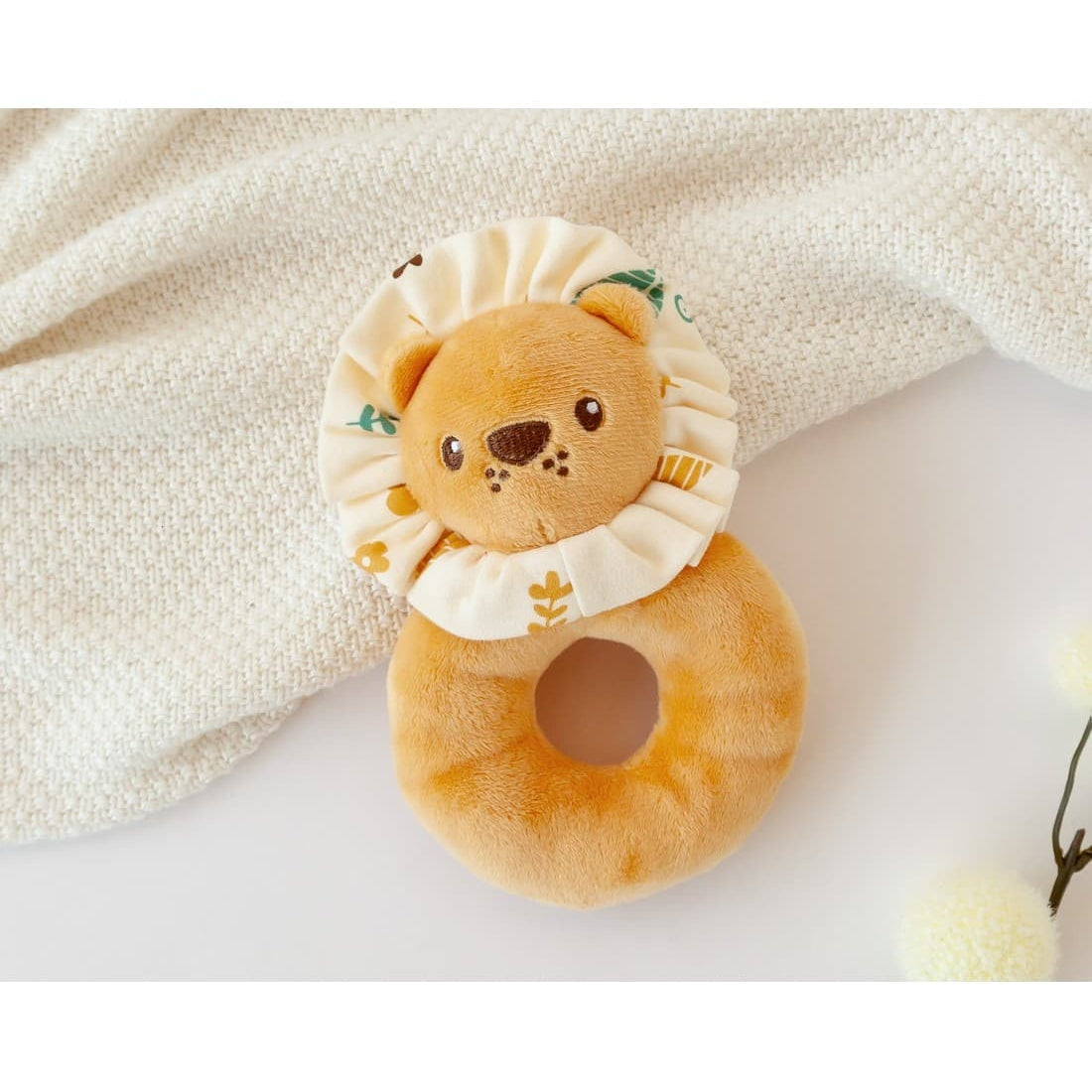 Sonajero León Aro KioKids 521105345 Fácil de agarrar, suave y estimulante desde el primer día