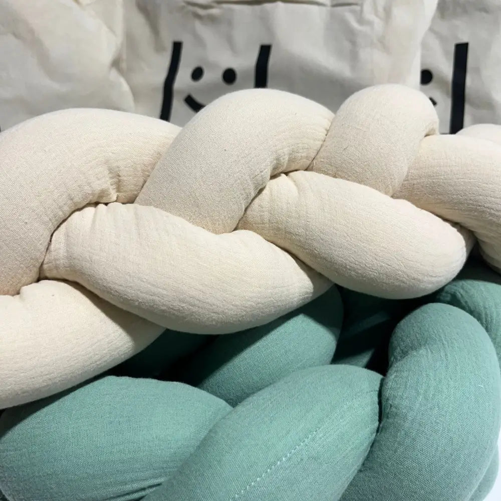 Trenza Protector de Cuna 180cm BEIGE Muselina