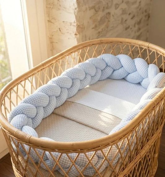 Trenza Protectora de Cuna y Cama Artesanal - Vichy Celeste